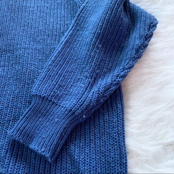 SOLD❣️Vintage Style Oversized Blue Sweater - Picture 5 of 7
